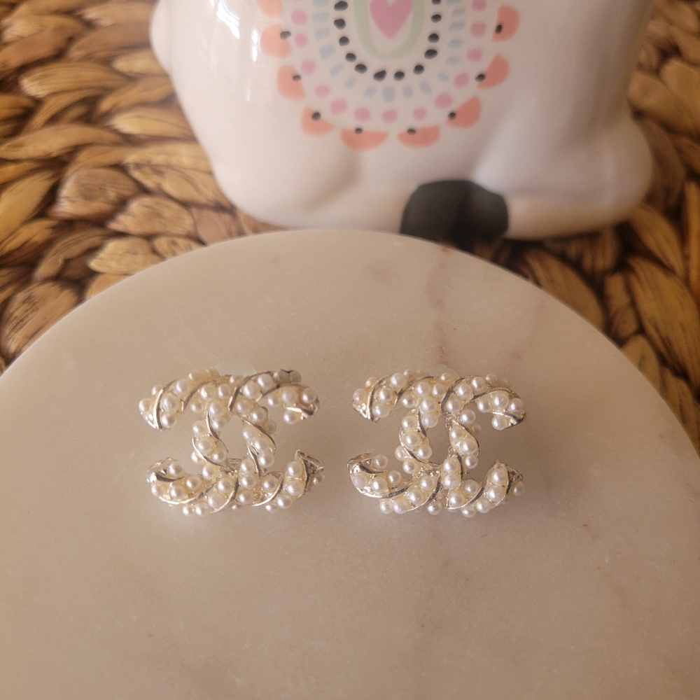 Earrings - Picture 2 of 2